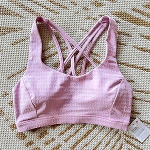NWT! Lululemon C/D cup Free to Be Serene Bra Pink Peony